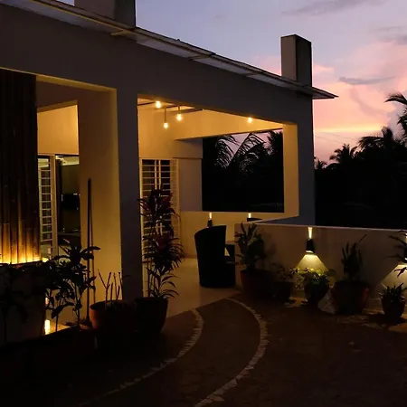 Green Roof - Family Room Kolhapur Exterior photo