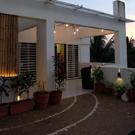 Green Roof - Family Room Kolhapur Exterior photo